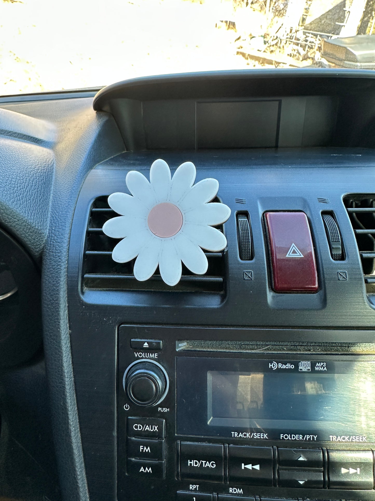 White Daisy Car Air Freshener