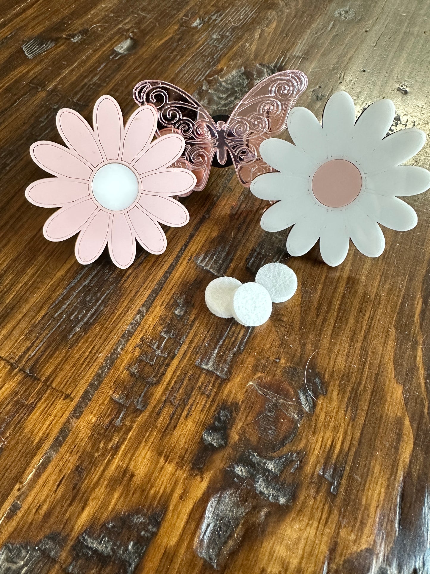 White Daisy Car Air Freshener